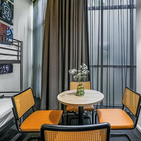 เดอะ เออร์เบิร์น นิวทาวน์ โฮเต็ล Hotel ซิดนีย์ ภายนอก รูปภาพ