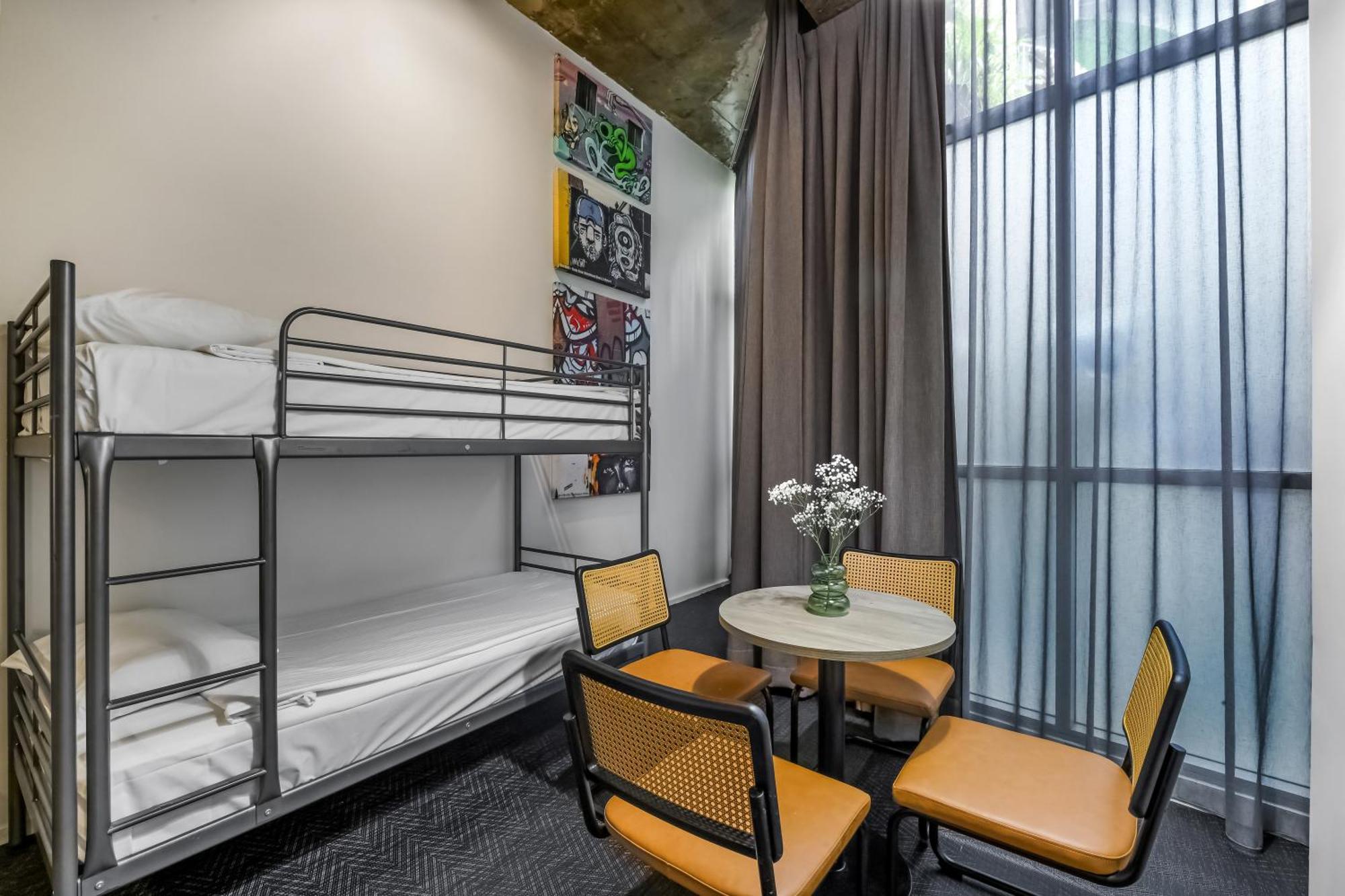เดอะ เออร์เบิร์น นิวทาวน์ โฮเต็ล Hotel ซิดนีย์ ภายนอก รูปภาพ