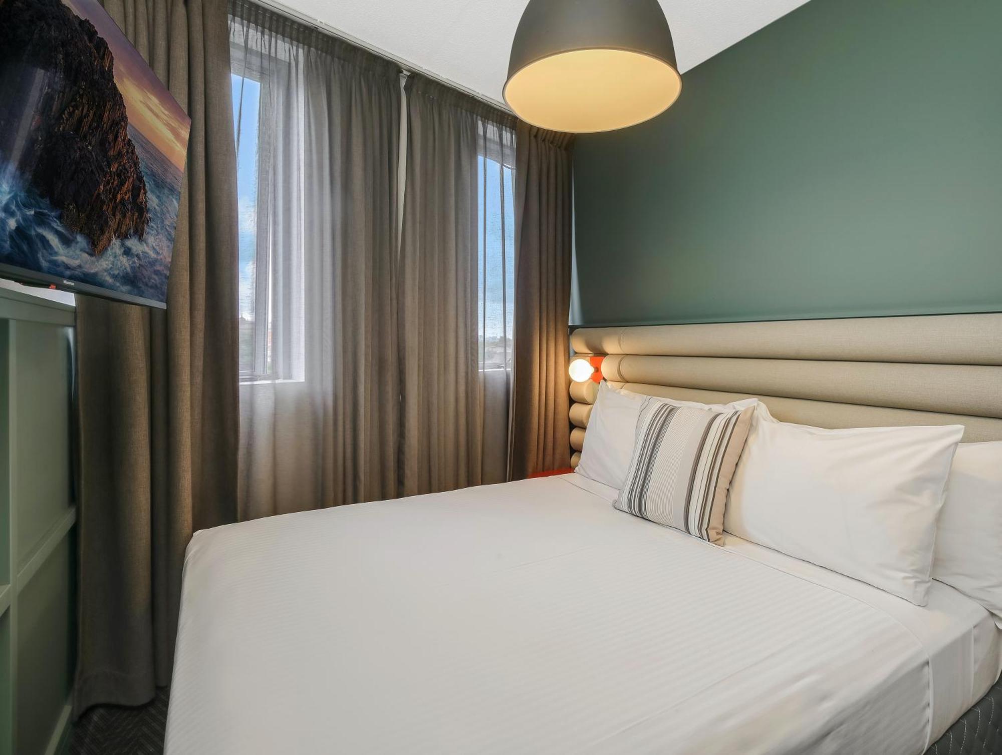 เดอะ เออร์เบิร์น นิวทาวน์ โฮเต็ล Hotel ซิดนีย์ ภายนอก รูปภาพ